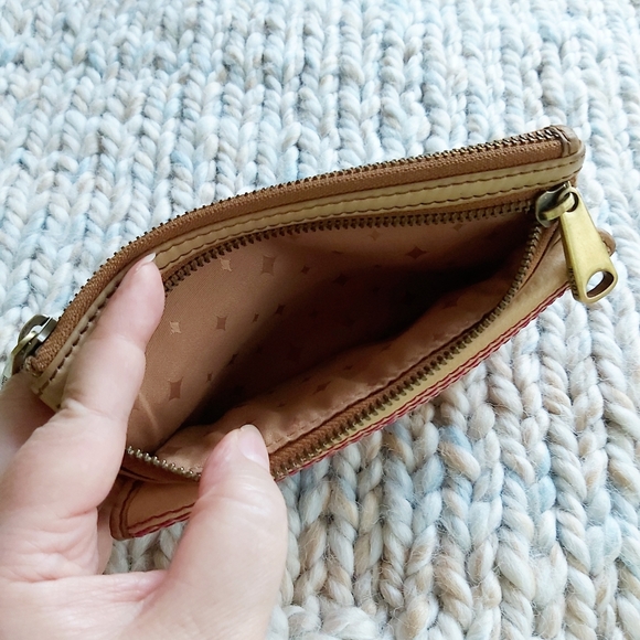 🗝Fossil Explorer Tan Leather w/Colored Stitch Strip - Picture 6 of 11